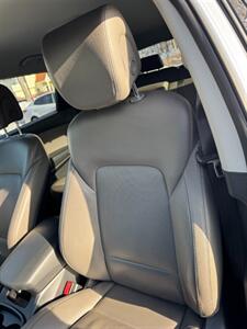 2017 Hyundai Santa Fe SE   - Photo 21 - Rockaway, NJ 07866