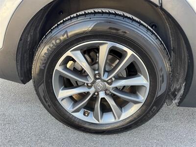 2017 Hyundai Santa Fe SE   - Photo 14 - Rockaway, NJ 07866