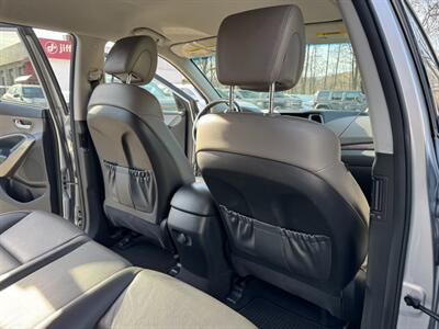 2017 Hyundai Santa Fe SE   - Photo 45 - Rockaway, NJ 07866