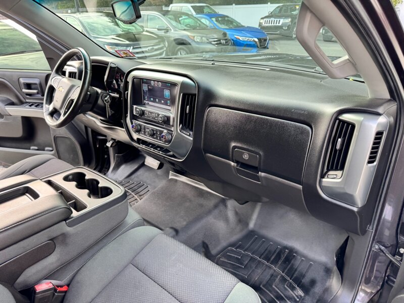 2015 Chevrolet Silverado 1500 LT photo 40