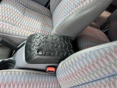 1998 Jeep Wrangler Sport   - Photo 33 - Rockaway, NJ 07866