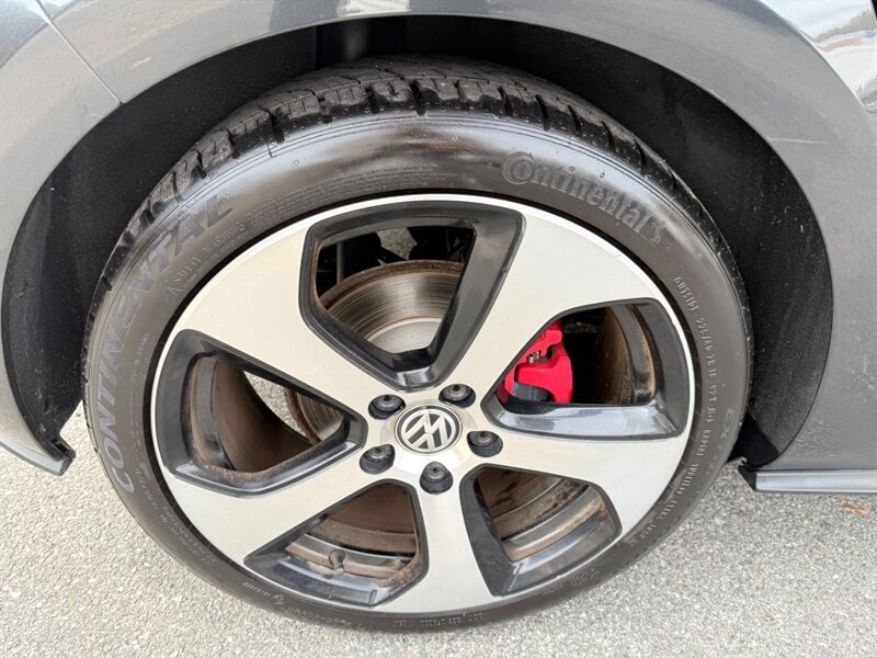 2015 Volkswagen Golf GTI S  AUTOBAHN - Photo 12 - Rockaway, NJ 07866