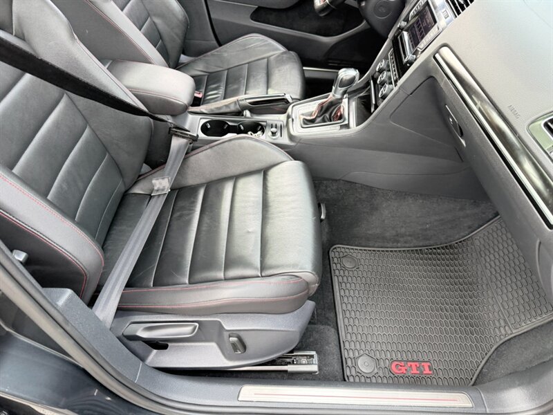2015 Volkswagen Golf GTI S  AUTOBAHN - Photo 27 - Rockaway, NJ 07866