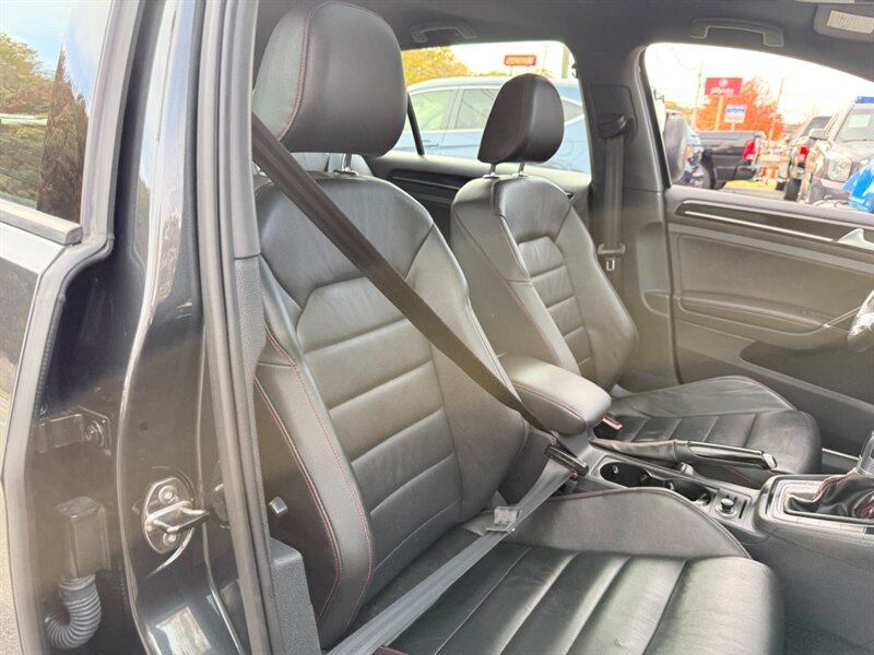 2015 Volkswagen Golf GTI S  AUTOBAHN - Photo 28 - Rockaway, NJ 07866
