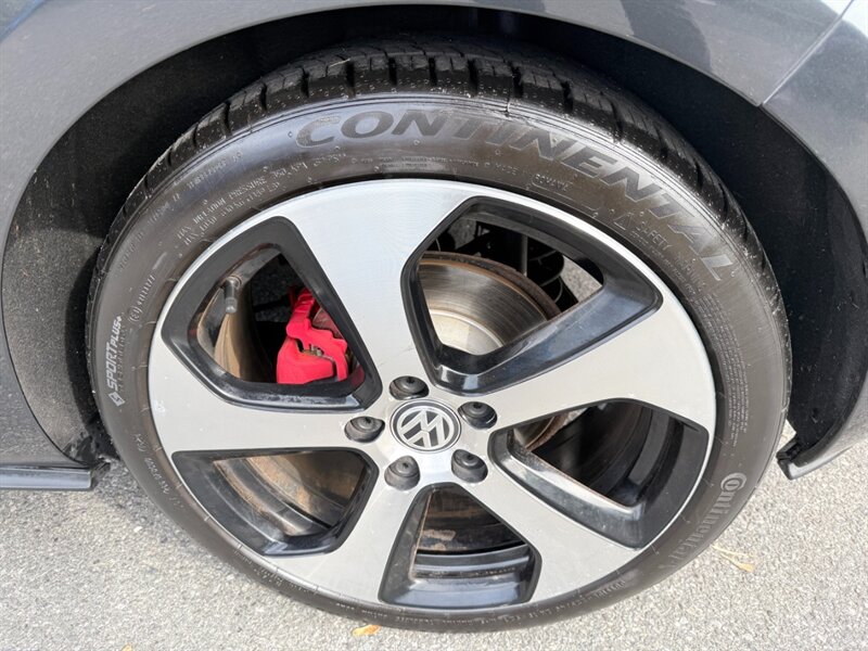 2015 Volkswagen Golf GTI S  AUTOBAHN - Photo 13 - Rockaway, NJ 07866