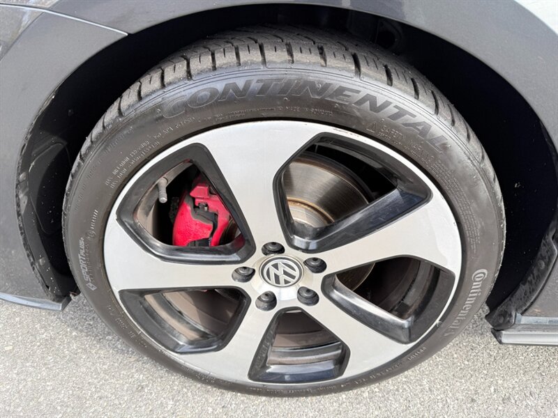 2015 Volkswagen Golf GTI S  AUTOBAHN - Photo 10 - Rockaway, NJ 07866