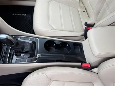 2018 Volkswagen Passat 2.0T R-Line - Photo 30 - Rockaway, NJ 07866
