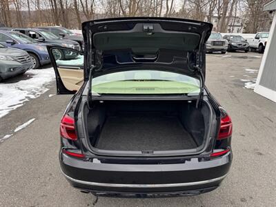 2018 Volkswagen Passat 2.0T R-Line - Photo 40 - Rockaway, NJ 07866