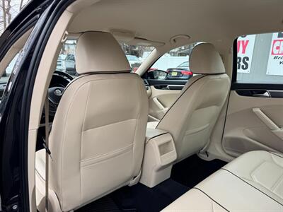 2018 Volkswagen Passat 2.0T R-Line - Photo 39 - Rockaway, NJ 07866