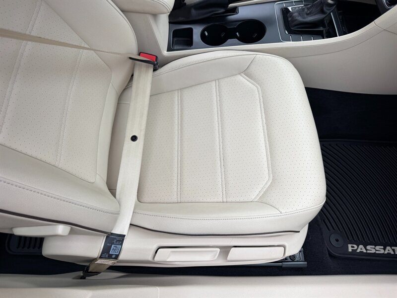 2018 Volkswagen Passat 2.0T R-Line - Photo 52 - Rockaway, NJ 07866