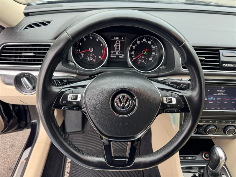 2018 Volkswagen Passat 2.0T R-Line - Photo 23 - Rockaway, NJ 07866