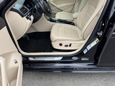 2018 Volkswagen Passat 2.0T R-Line - Photo 18 - Rockaway, NJ 07866