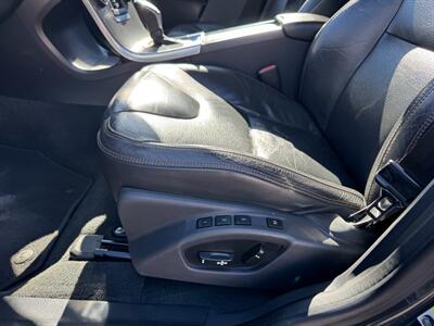 2013 Volvo XC60 3.2   - Photo 19 - Rockaway, NJ 07866