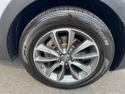 2017 Hyundai Santa Fe SE   - Photo 15 - Rockaway, NJ 07866