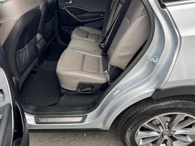 2017 Hyundai Santa Fe SE   - Photo 38 - Rockaway, NJ 07866