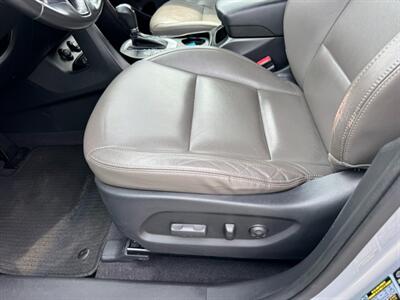 2017 Hyundai Santa Fe SE   - Photo 22 - Rockaway, NJ 07866