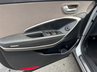 2017 Hyundai Santa Fe SE   - Photo 17 - Rockaway, NJ 07866