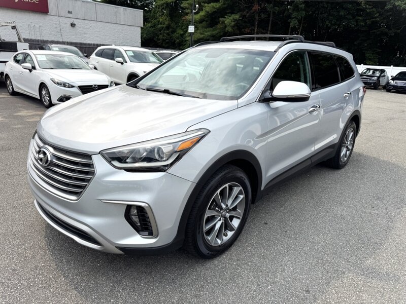 2017 Hyundai Santa Fe SE   - Photo 1 - Rockaway, NJ 07866