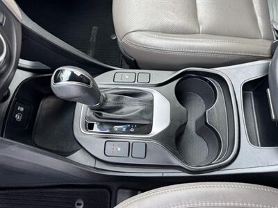 2017 Hyundai Santa Fe SE   - Photo 31 - Rockaway, NJ 07866