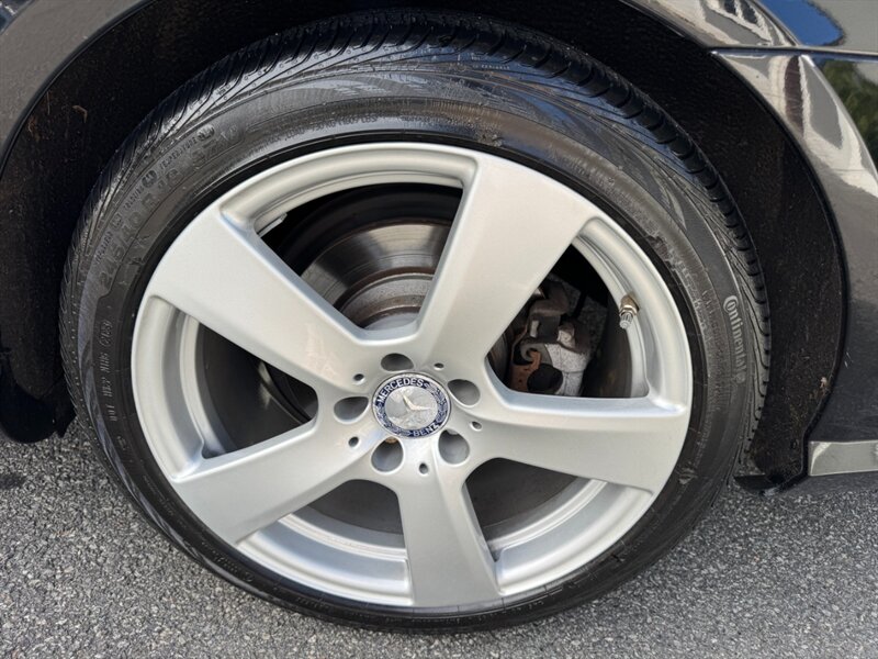 2012 Mercedes-Benz E 350 Sport 4MATIC - Photo 13 - Rockaway, NJ 07866