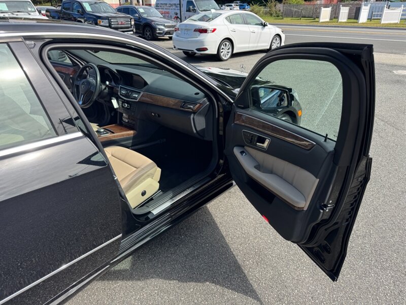 2012 Mercedes-Benz E 350 Sport 4MATIC - Photo 52 - Rockaway, NJ 07866