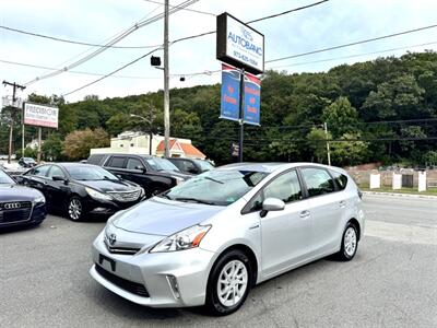 2014 Toyota Prius v Two   - Photo 2 - Rockaway, NJ 07866