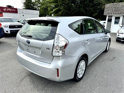 2014 Toyota Prius v Two   - Photo 6 - Rockaway, NJ 07866