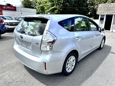 2014 Toyota Prius v Two   - Photo 6 - Rockaway, NJ 07866