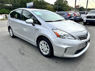 2014 Toyota Prius v Two   - Photo 4 - Rockaway, NJ 07866