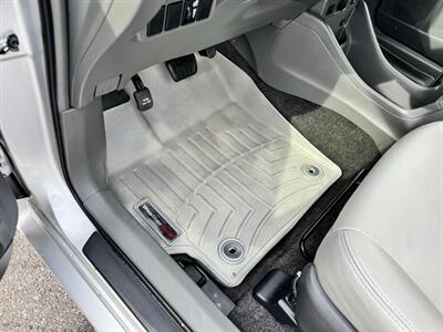 2014 Toyota Prius v Two   - Photo 18 - Rockaway, NJ 07866