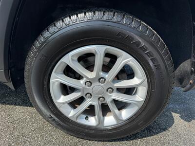 2021 Jeep Grand Cherokee Laredo E - Photo 13 - Rockaway, NJ 07866