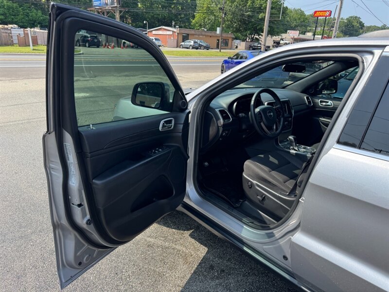 2021 Jeep Grand Cherokee Laredo E - Photo 18 - Rockaway, NJ 07866