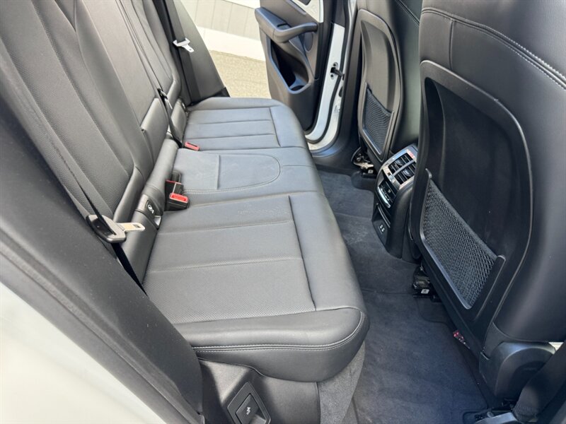 2022 BMW X3 30i - Photo 45