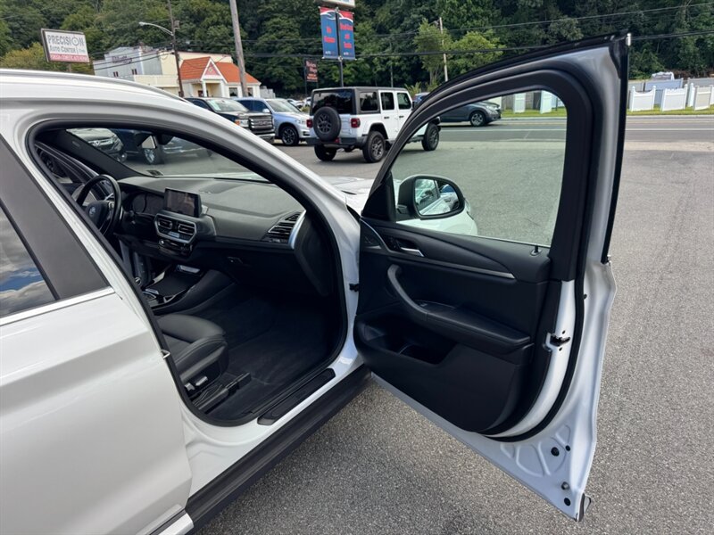 2022 BMW X3 30i - Photo 49