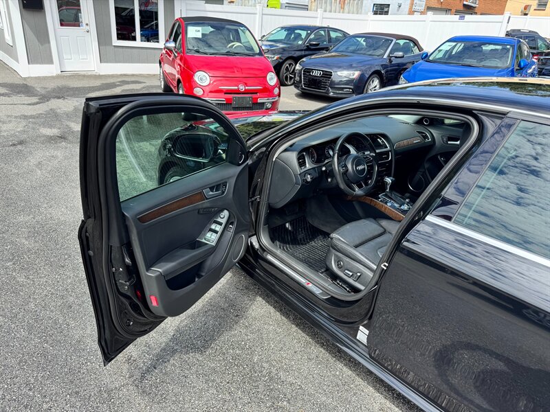 2015 Audi A4 2.0T Quattro Premium Plus photo 9