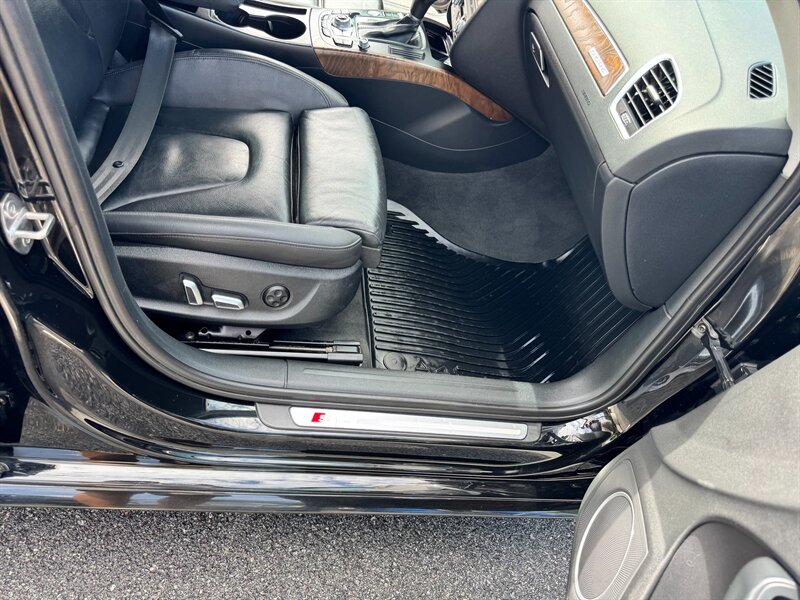 2015 Audi A4 2.0T Quattro Premium Plus photo 35