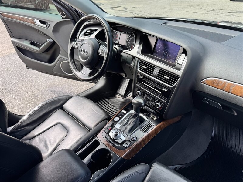 2015 Audi A4 2.0T Quattro Premium Plus photo 41
