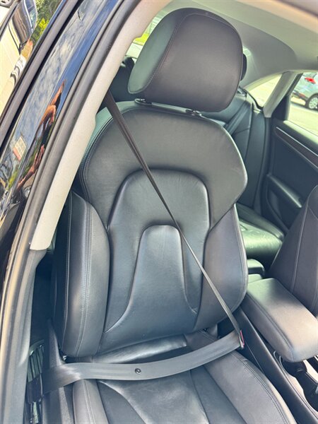 2015 Audi A4 2.0T Quattro Premium Plus photo 39