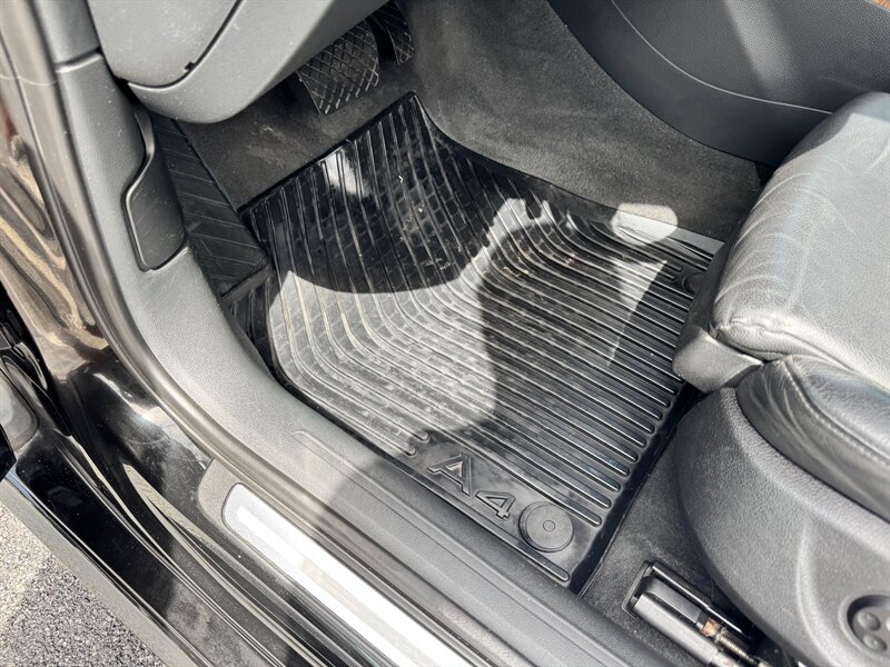2015 Audi A4 2.0T Quattro Premium Plus photo 11