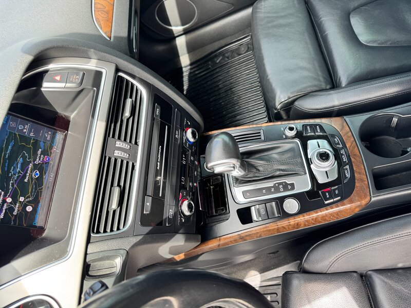 2015 Audi A4 2.0T Quattro Premium Plus photo 19