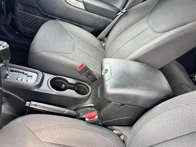 2017 Jeep Wrangler Sport S   - Photo 23 - Rockaway, NJ 07866
