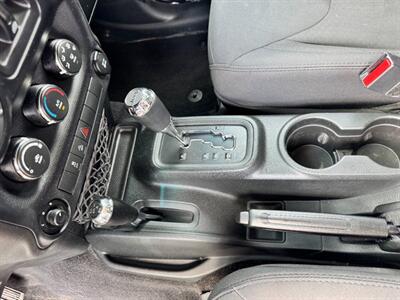 2017 Jeep Wrangler Sport S   - Photo 22 - Rockaway, NJ 07866