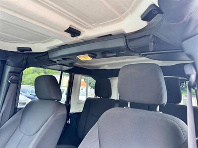 2017 Jeep Wrangler Sport S   - Photo 25 - Rockaway, NJ 07866