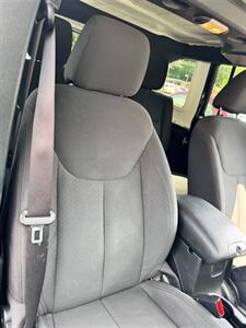 2017 Jeep Wrangler Sport S   - Photo 41 - Rockaway, NJ 07866