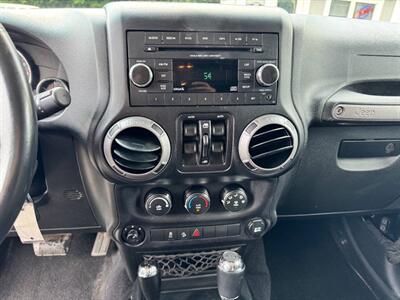 2017 Jeep Wrangler Sport S   - Photo 21 - Rockaway, NJ 07866
