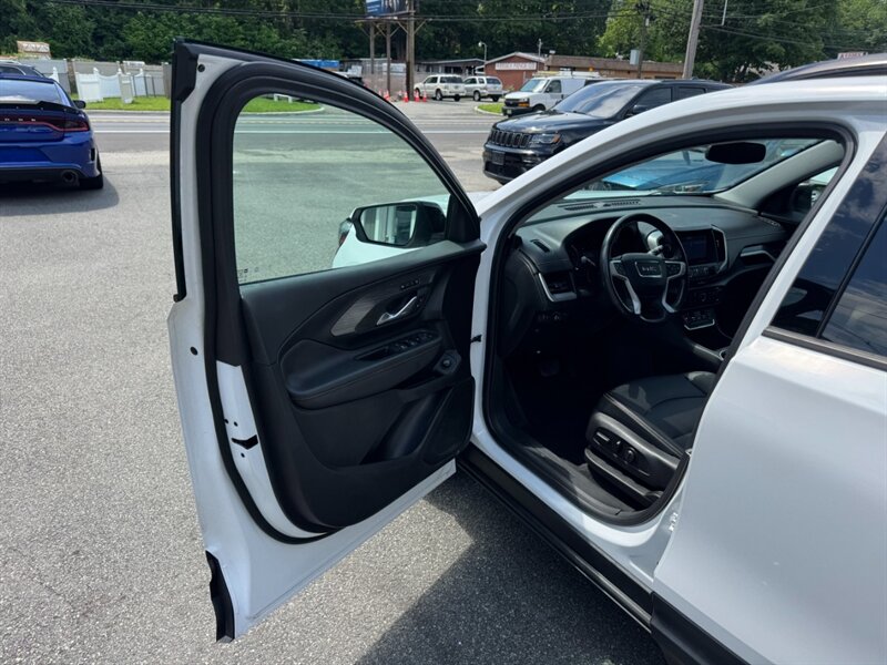 2019 GMC Terrain SLT - Photo 16 - Rockaway, NJ 07866