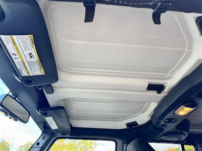 2013 Jeep Wrangler Sahara   - Photo 29 - Rockaway, NJ 07866