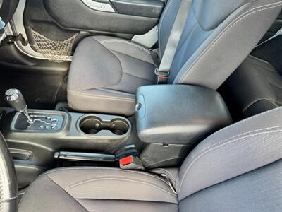 2013 Jeep Wrangler Sahara   - Photo 28 - Rockaway, NJ 07866