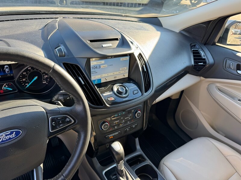 2017 Ford Escape Titanium - Photo 30 - Rockaway, NJ 07866