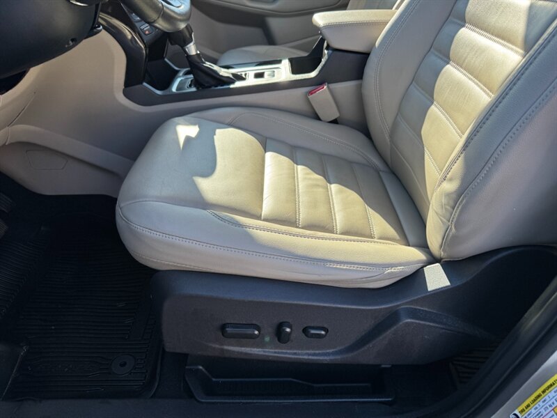 2017 Ford Escape Titanium - Photo 21 - Rockaway, NJ 07866